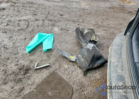 2022 Ford Escape Se z USA, uszkodzony, nr VIN 1FMCU9G6XNUA08439